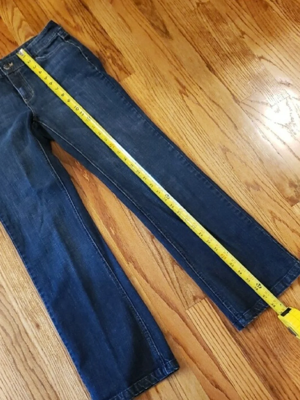 White House Black Market Dark Indigo Boot Leg Blanc Jeans Size: 6S